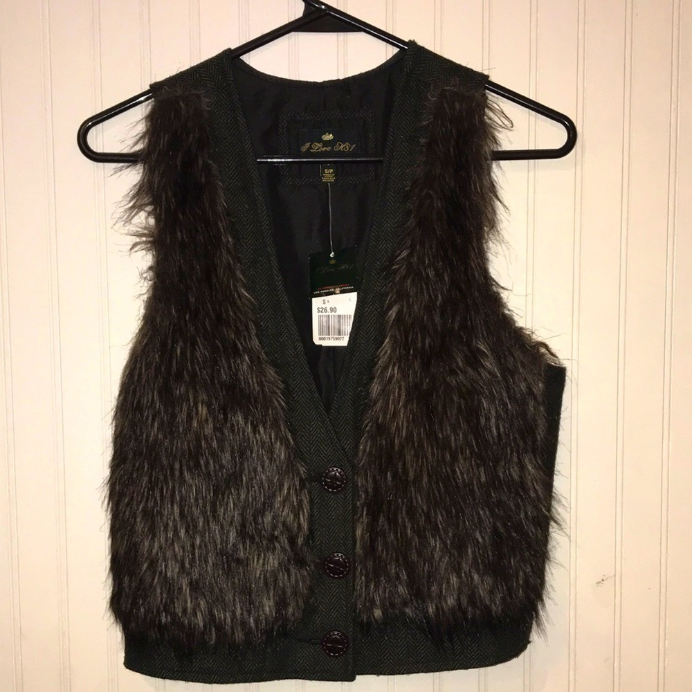NWT I love H.81 faux fur olive and black vest size small